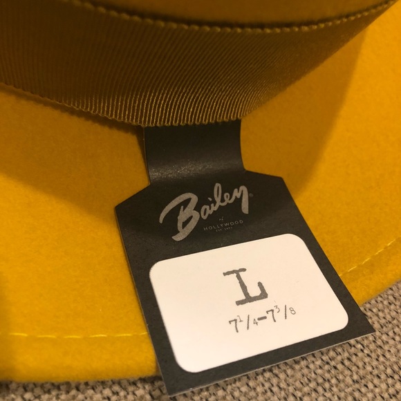 Men’s Top Hat - Picture 2 of 4